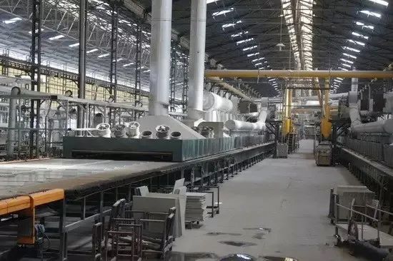 陶瓷廠廢氣惡臭讓人苦不堪言，Dejing的凈?除臭劑幫助企業(yè)達標排放！.jpg